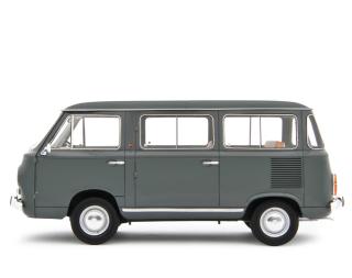 Fiat 850 Familiare 1965-76 Verde Laudoracing 1:18 Resinemodell (Türen, Motorhaube... nicht zu öffnen!)